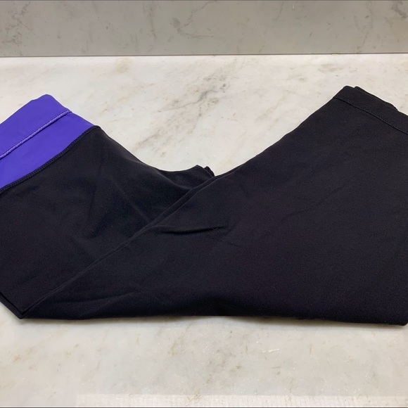 Capri Leggings Bundle - Picture 4 of 4